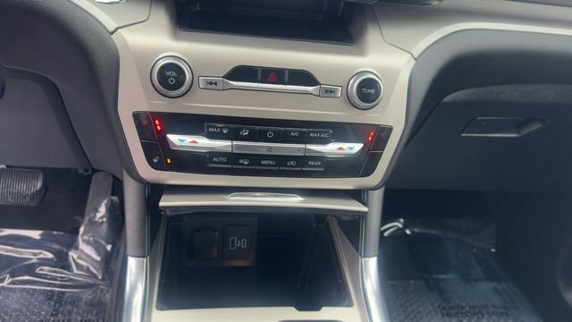 Certified 2023 Ford Explorer XLT w/ Equipment Group 202A image 15