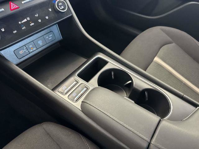 Used 2025 Hyundai Sonata SEL FWD image 31