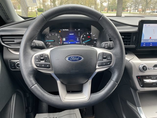 Certified 2024 Ford Explorer XLT w/ Equipment Group 202A AWD/4WD image 13