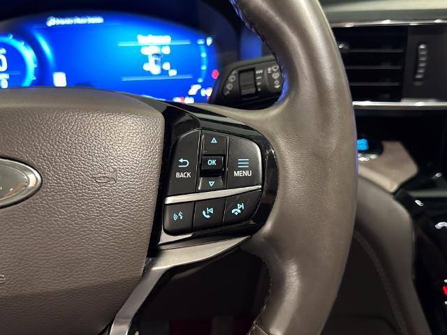 Certified 2023 Ford Explorer Platinum w/ Technology Package AWD/4WD image 24