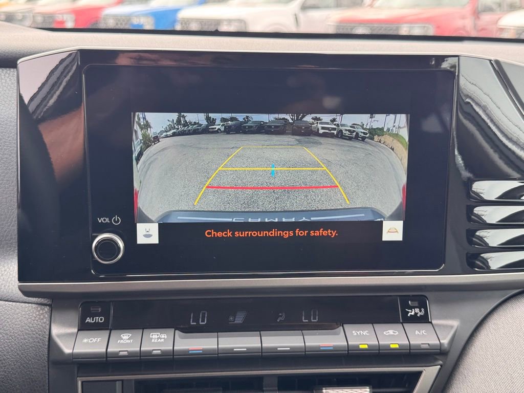 Used 2025 Toyota Camry LE FWD image 26
