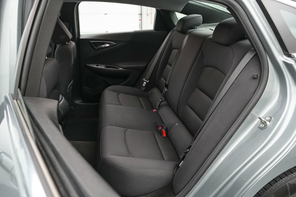 Used 2024 Chevrolet Malibu LS FWD image 18
