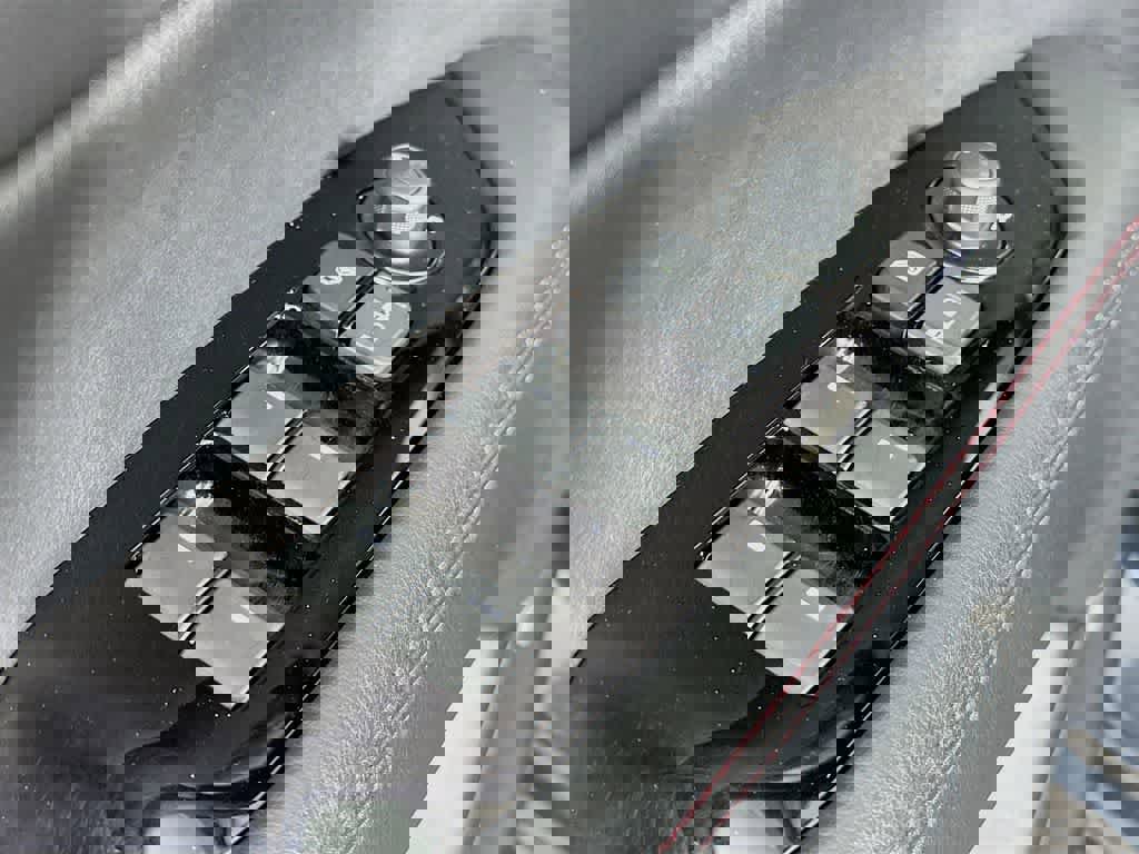 Used 2025 MAZDA CX-5 Carbon Edition image 28