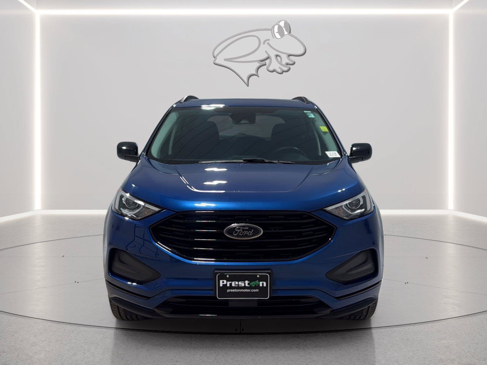 Certified 2024 Ford Edge SE w/ Black Appearance Package AWD/4WD image 9