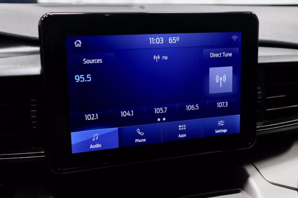 Certified 2022 Ford Explorer XLT AWD/4WD image 3