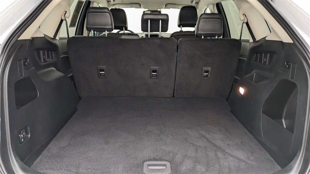 Certified 2022 Ford Edge SEL image 7