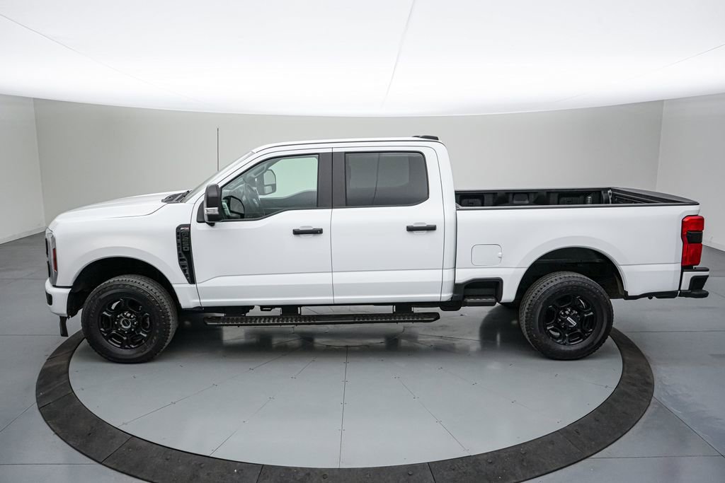 Certified 2024 Ford F250 XL w/ STX Appearance Package AWD/4WD image 9