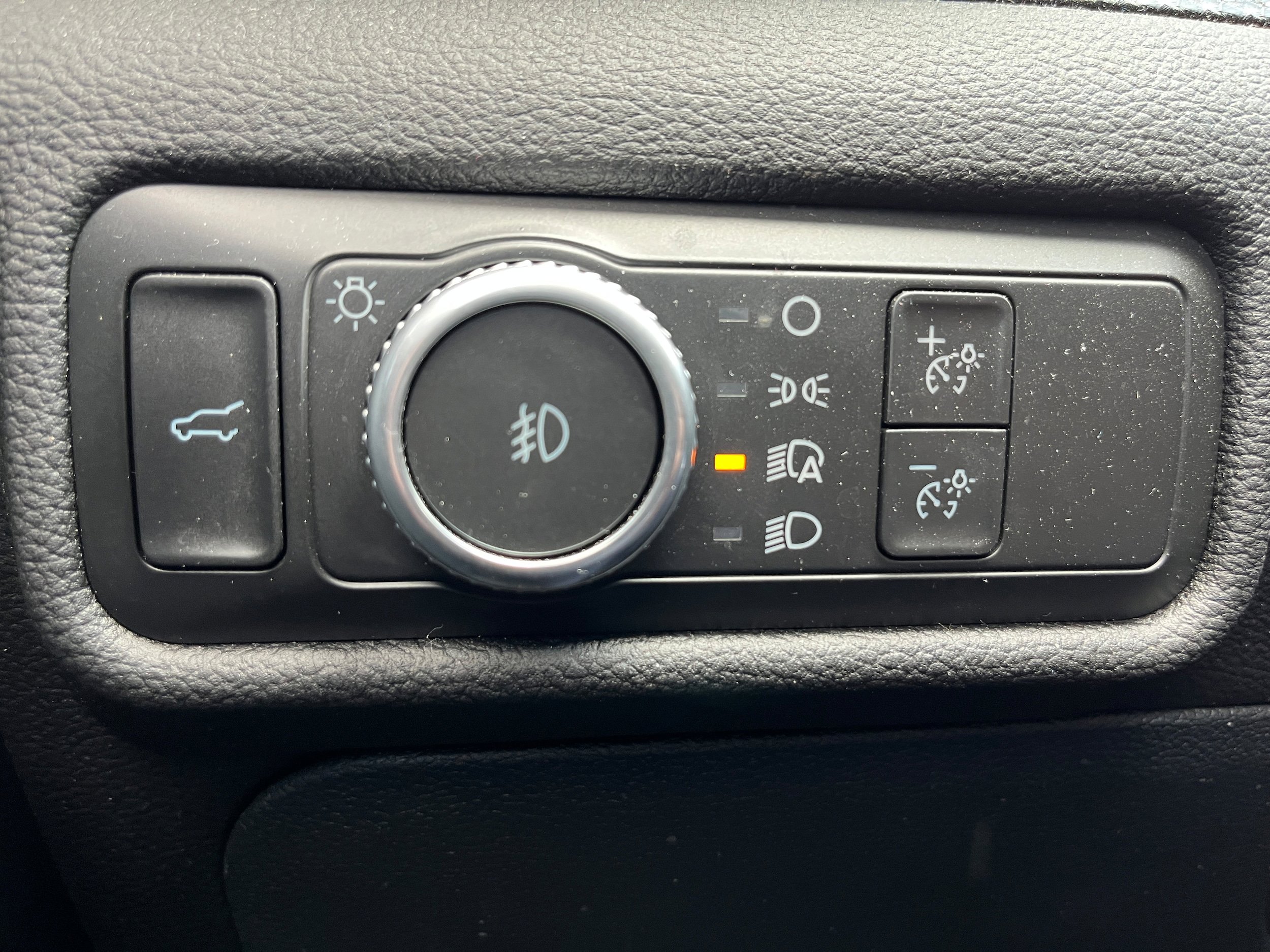 Certified 2022 Ford Explorer ST-Line AWD/4WD image 18