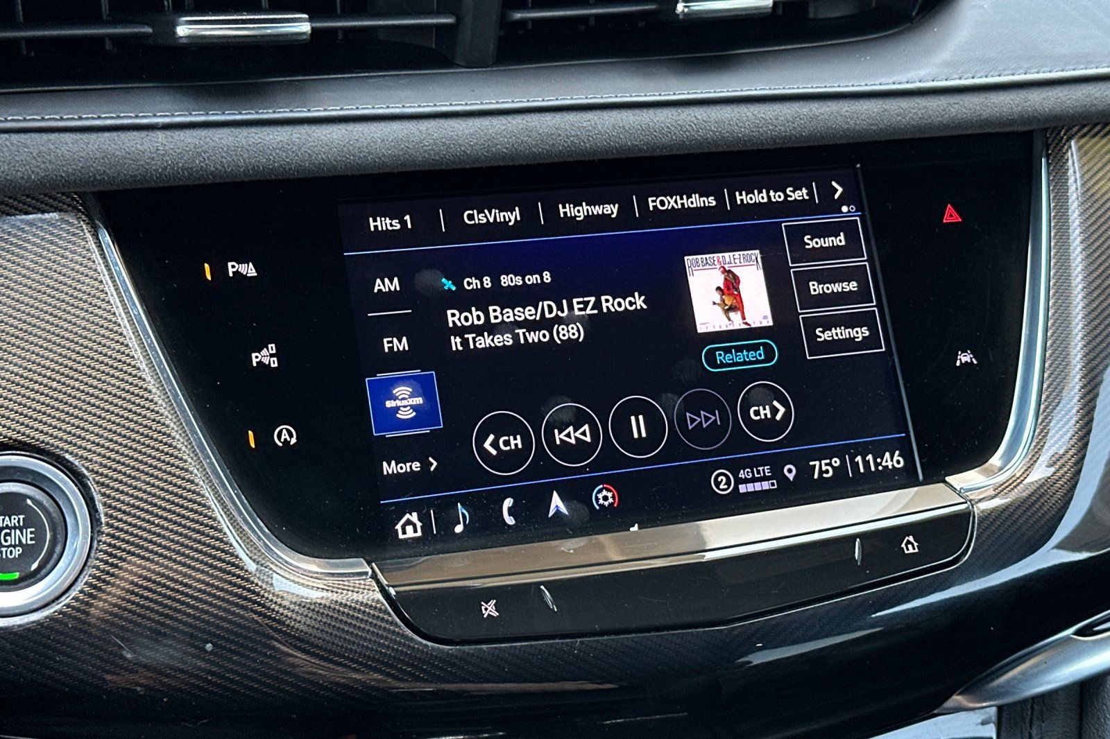 Used 2024 Cadillac XT6 Sport w/ LPO, Onyx Lite Package AWD/4WD image 18