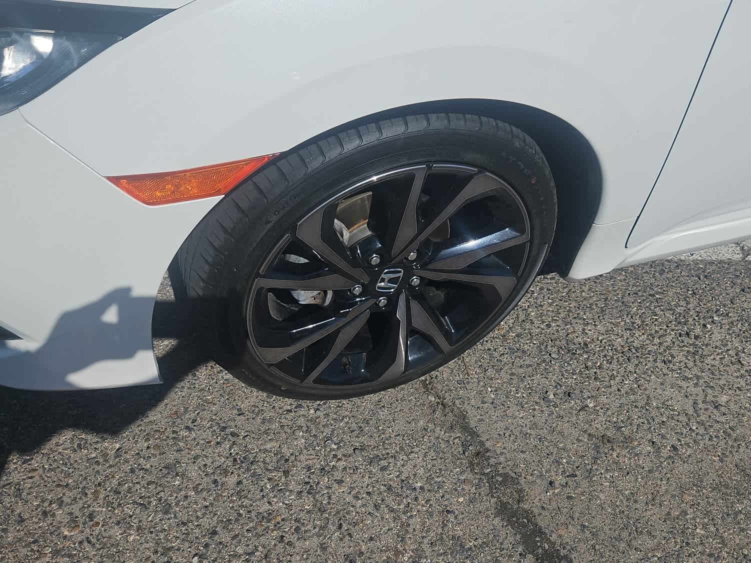 Used 2019 Honda Civic Sport image 3