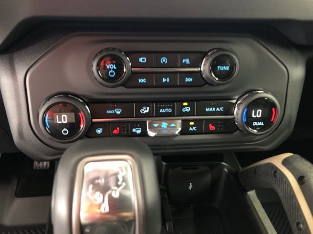 Certified 2025 Ford Bronco Badlands image 19