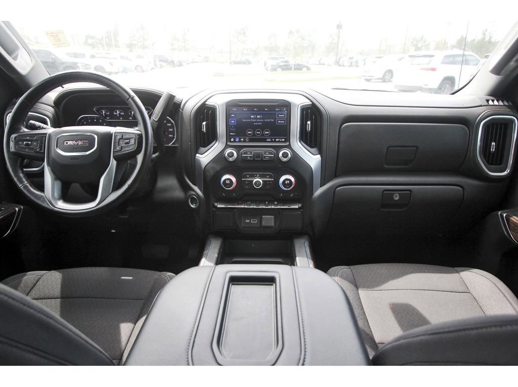Used 2020 GMC Sierra 1500 Elevation w/ Elevation Value Package image 12