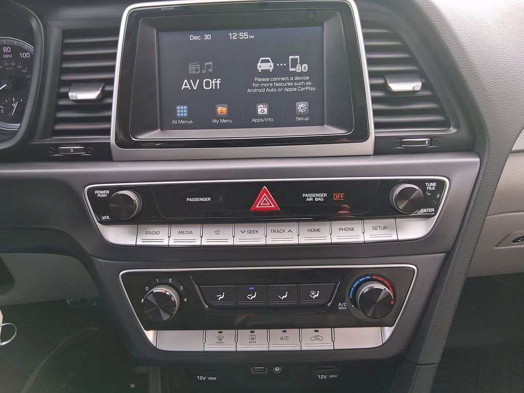 Used 2019 Hyundai Sonata SE w/ Cargo Package image 12