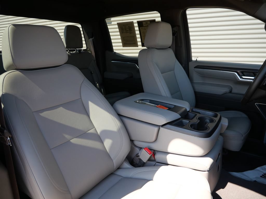 Used 2025 GMC Sierra 1500 SLT AWD/4WD image 22