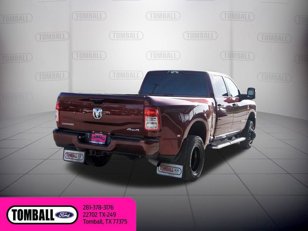 Used 2024 RAM 3500 Big Horn w/ Sport Appearance Package AWD/4WD image 7