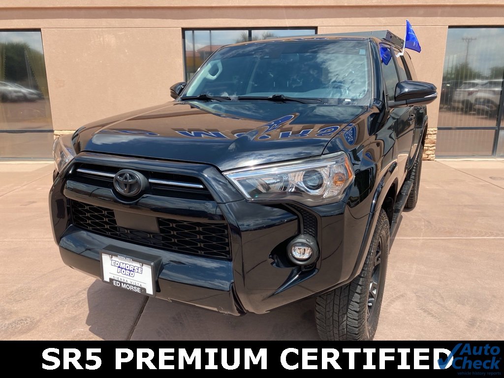 Used 2022 Toyota 4Runner SR5 Premium image 2