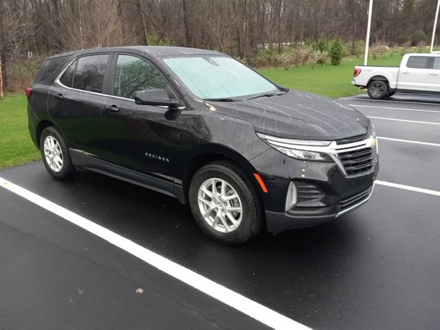 Used 2023 Chevrolet Equinox LT w/ Driver Convenience Package AWD/4WD image 23