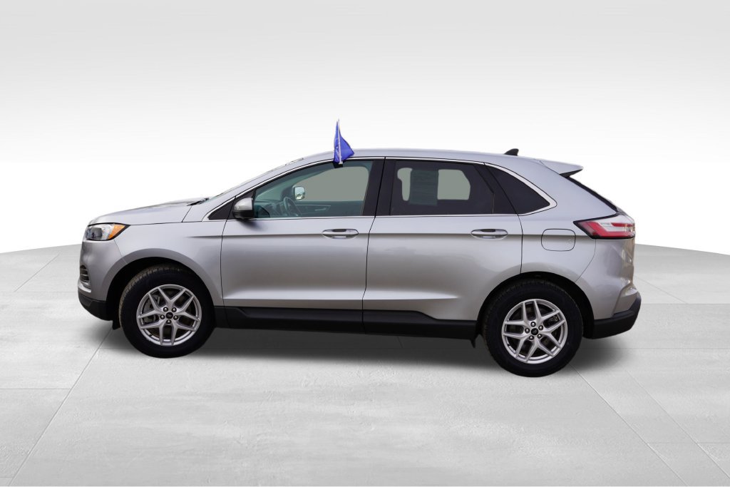 Certified 2024 Ford Edge SEL AWD/4WD image 9