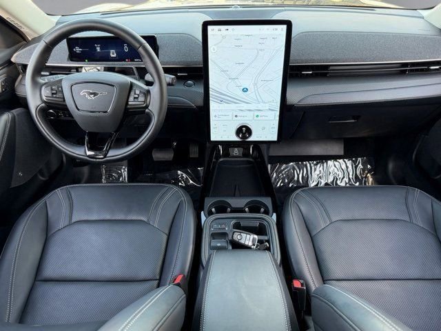 Certified 2025 Ford Mustang Mach-E Premium image 10
