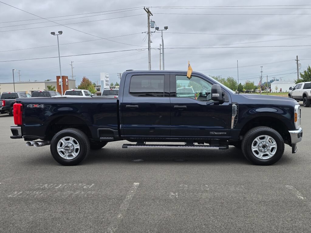 Certified 2025 Ford F250 XLT AWD/4WD image 5