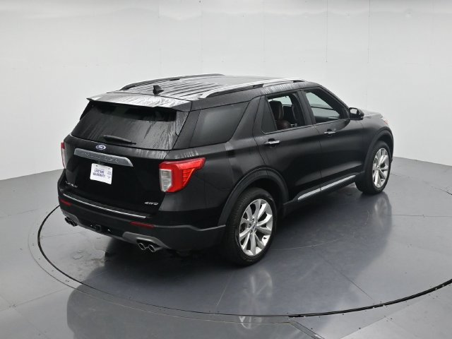 Certified 2024 Ford Explorer Platinum w/ Technology Package AWD/4WD image 44