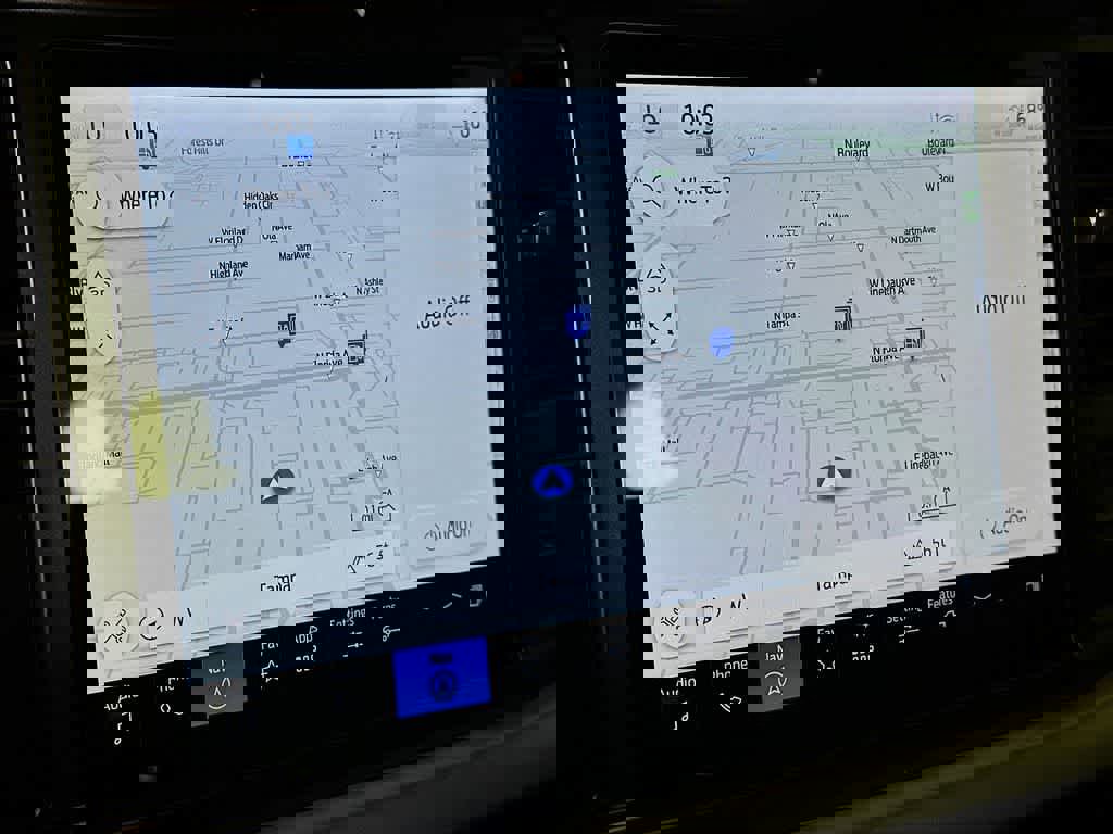 Certified 2023 Ford F150 Lightning XLT image 28