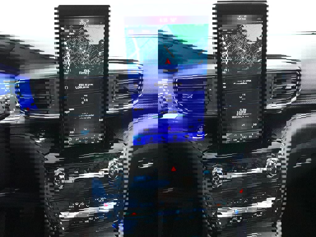 Certified 2024 Ford Explorer ST w/ Technology Package image 29