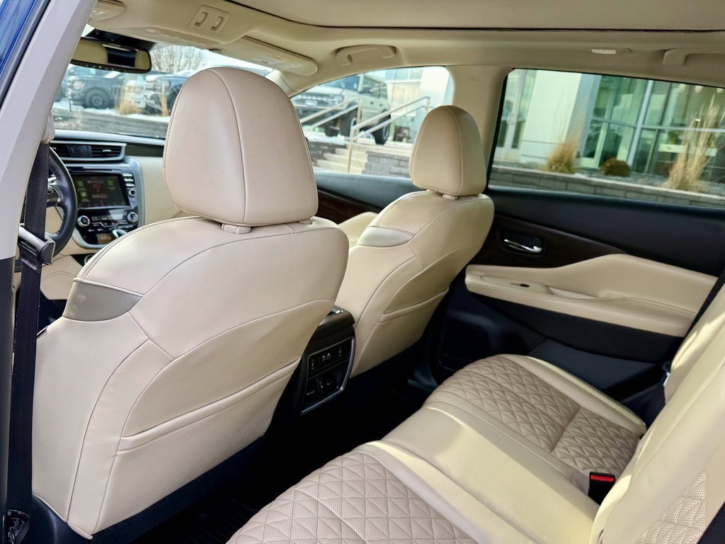 Used 2022 Nissan Murano Platinum w/ Cargo Package image 11