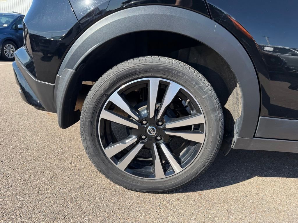 Used 2024 Nissan Kicks S image 12