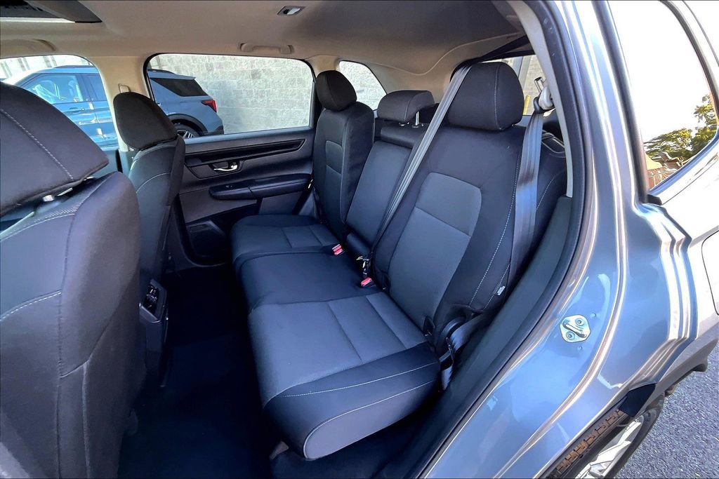 Used 2024 Honda CR-V EX image 25