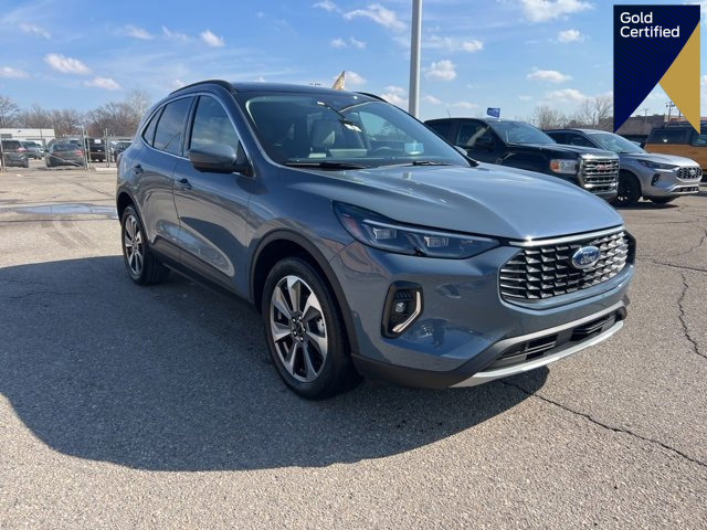 Certified 2023 Ford Escape Platinum w/ Premium Technology Package