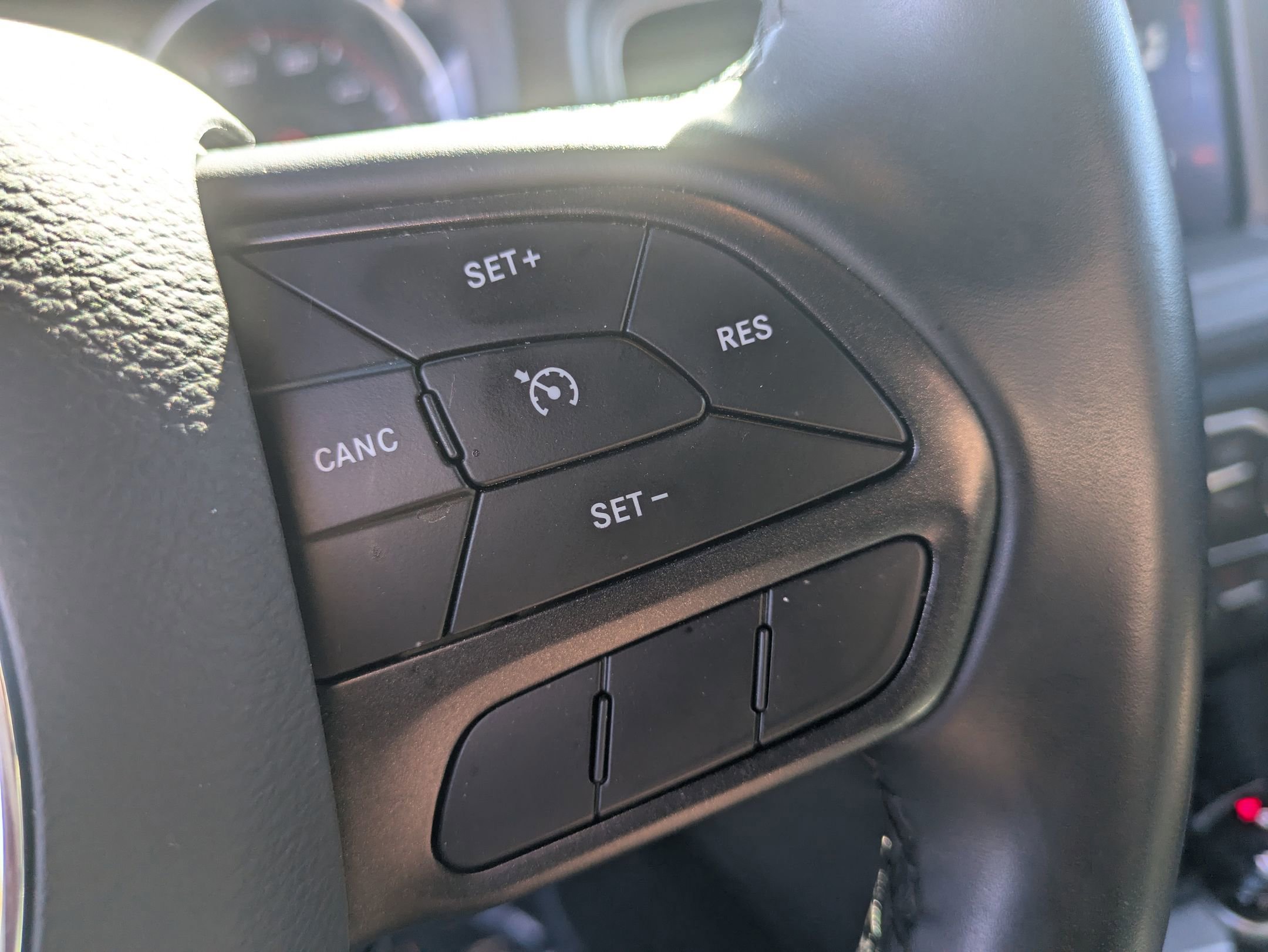 Used 2023 Dodge Charger SXT image 17