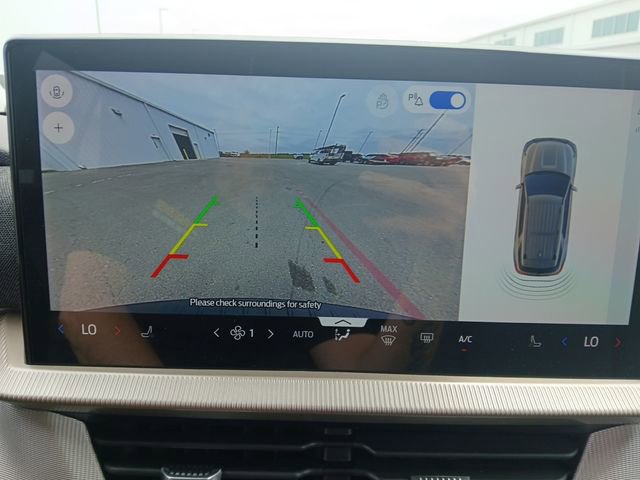 Certified 2026 Ford Explorer Active RWD image 24