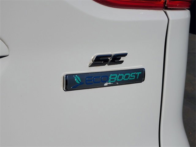 Certified 2016 Ford Escape SE image 24