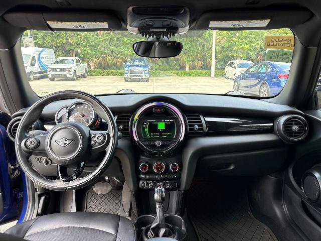 Used 2019 MINI Cooper 2-Door Hardtop FWD image 7