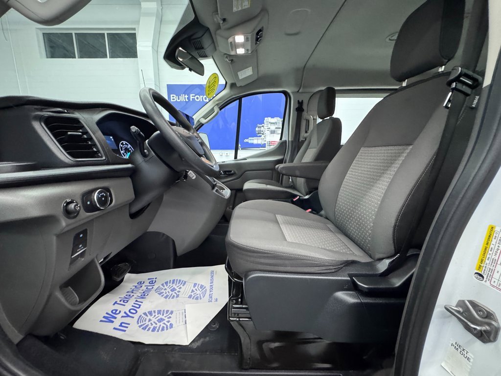Certified 2022 Ford Transit 350 XLT image 25