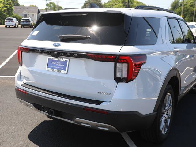 Certified 2025 Ford Explorer Active w/ Active Comfort Package AWD/4WD image 9