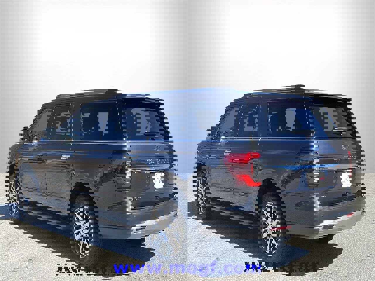 Certified 2024 Ford Expedition Max Limited image 2