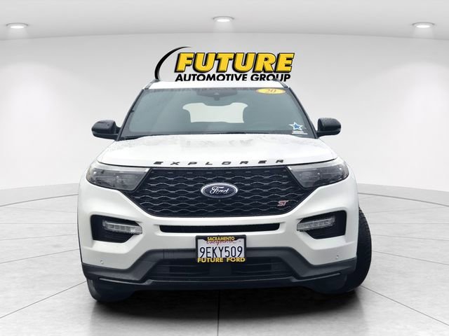 Certified 2020 Ford Explorer ST w/ Premium Technology Package AWD/4WD image 2