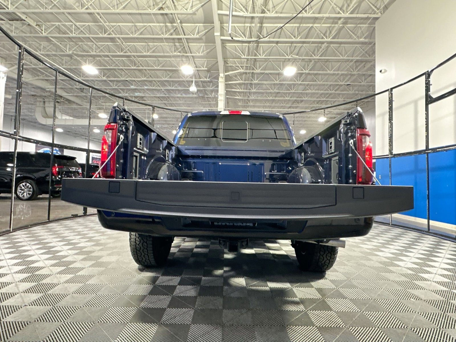 Certified 2025 Ford F150 XLT w/ Equipment Group 302A MID image 34