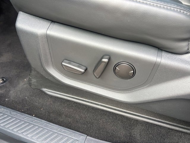 Certified 2024 Ford Expedition XLT image 22