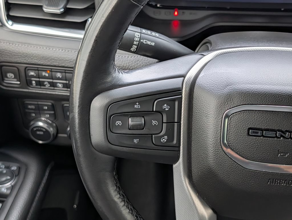 Used 2022 GMC Yukon Denali AWD/4WD image 20