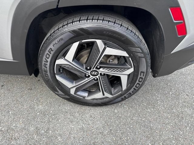 Used 2023 Hyundai Tucson Limited AWD/4WD image 13