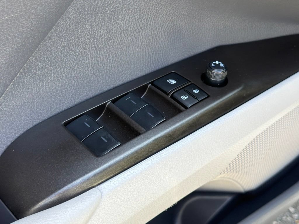 Used 2024 Toyota Camry SE AWD/4WD image 23