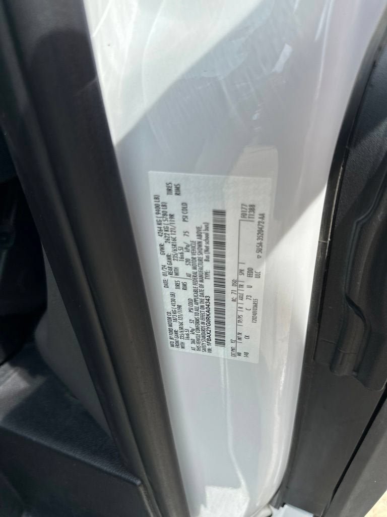 Certified 2024 Ford Transit 350 XLT RWD image 14