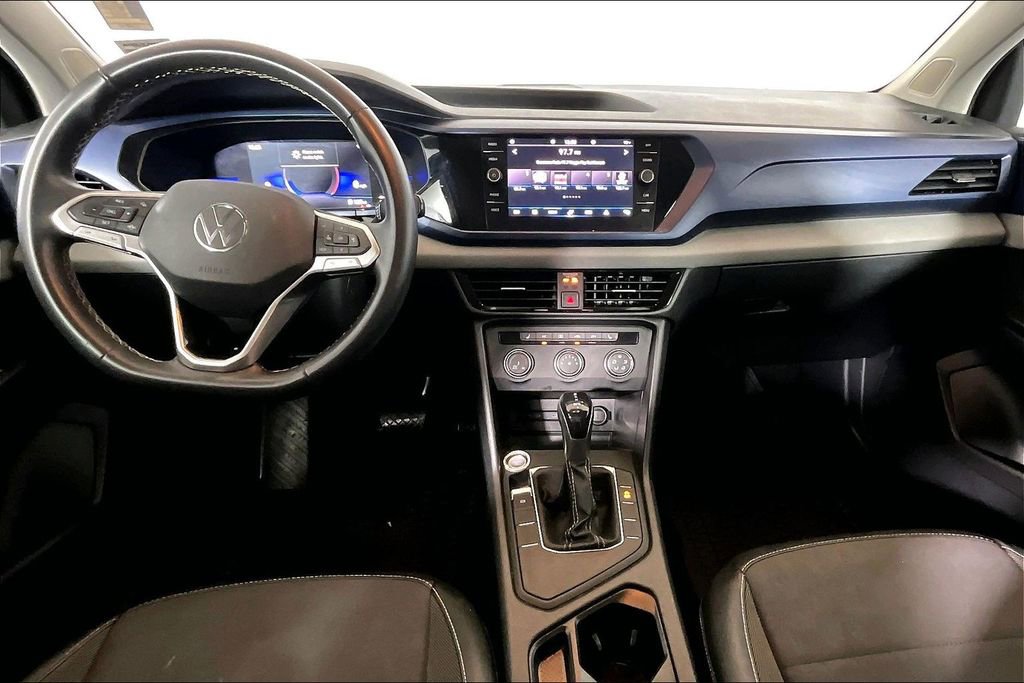 Used 2022 Volkswagen Taos SE FWD image 11