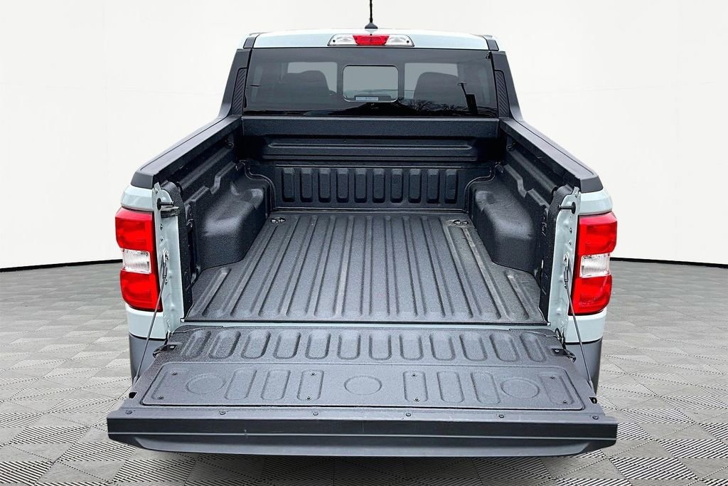 Certified 2023 Ford Maverick Lariat w/ Lariat Luxury Package AWD/4WD image 18