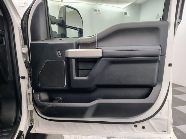 Certified 2020 Ford F350 Lariat AWD/4WD image 15