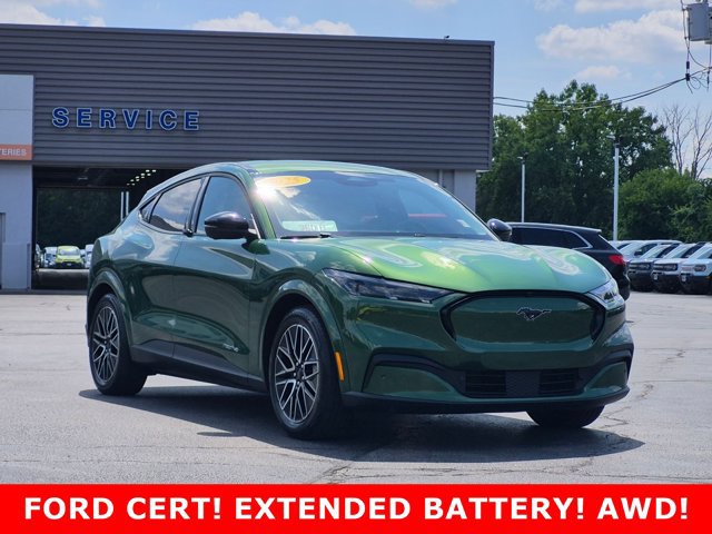 Certified 2025 Ford Mustang Mach-E Premium AWD/4WD image 3