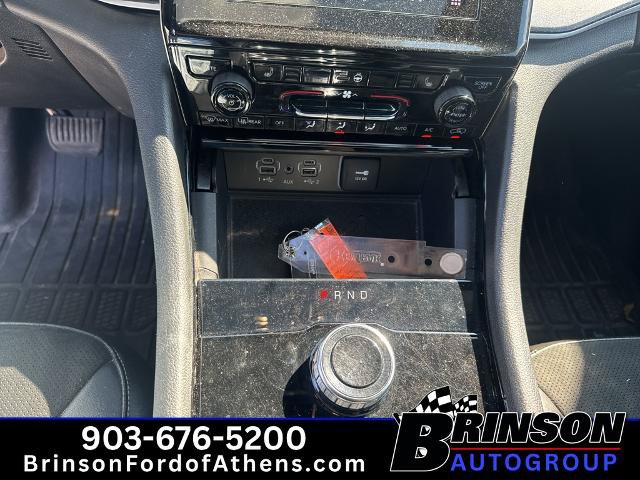 Used 2023 Jeep Grand Cherokee L Laredo AWD/4WD image 21